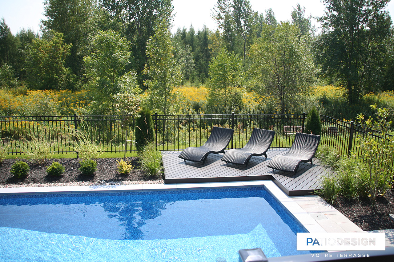 Frontenac Fences Model B by Patio Design inc.