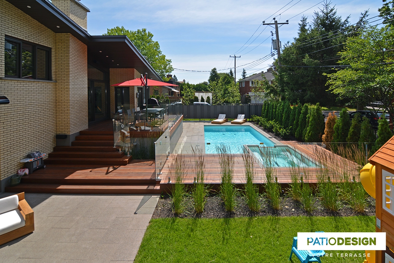 Patio en bois par Patio Design inc.