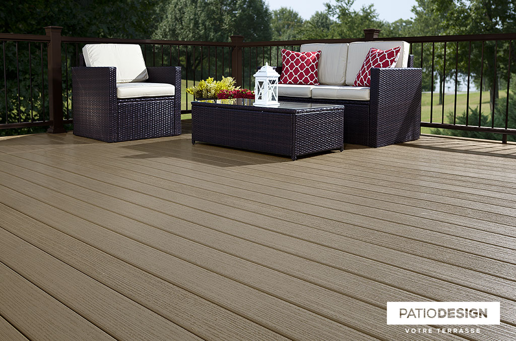 Fiberon Composite Terrace by Patio Design inc.