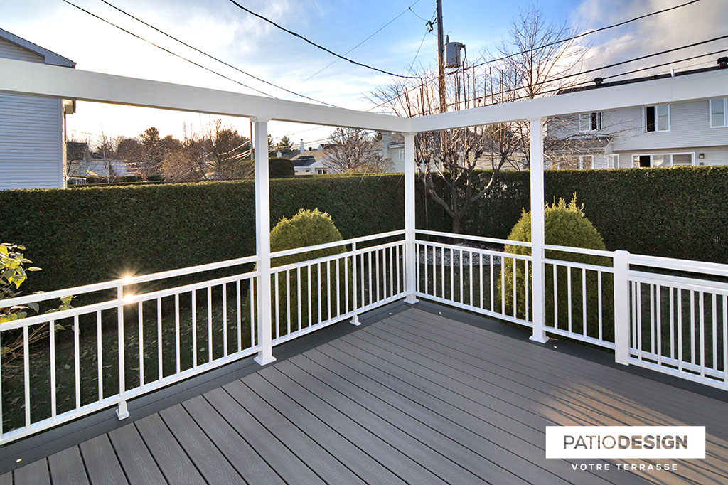 Patio around an inground pool by Patio Design inc.