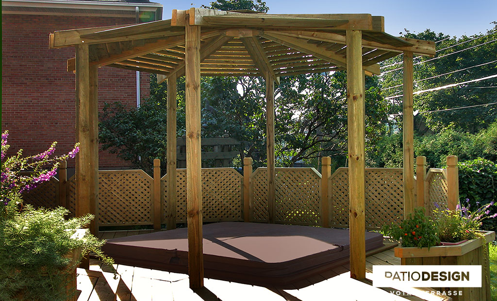 Patio with a SPA by Patio Design inc.