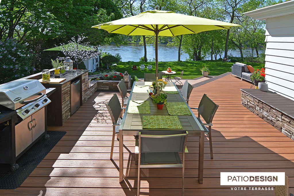 Trex Terrace by Patio Design inc.