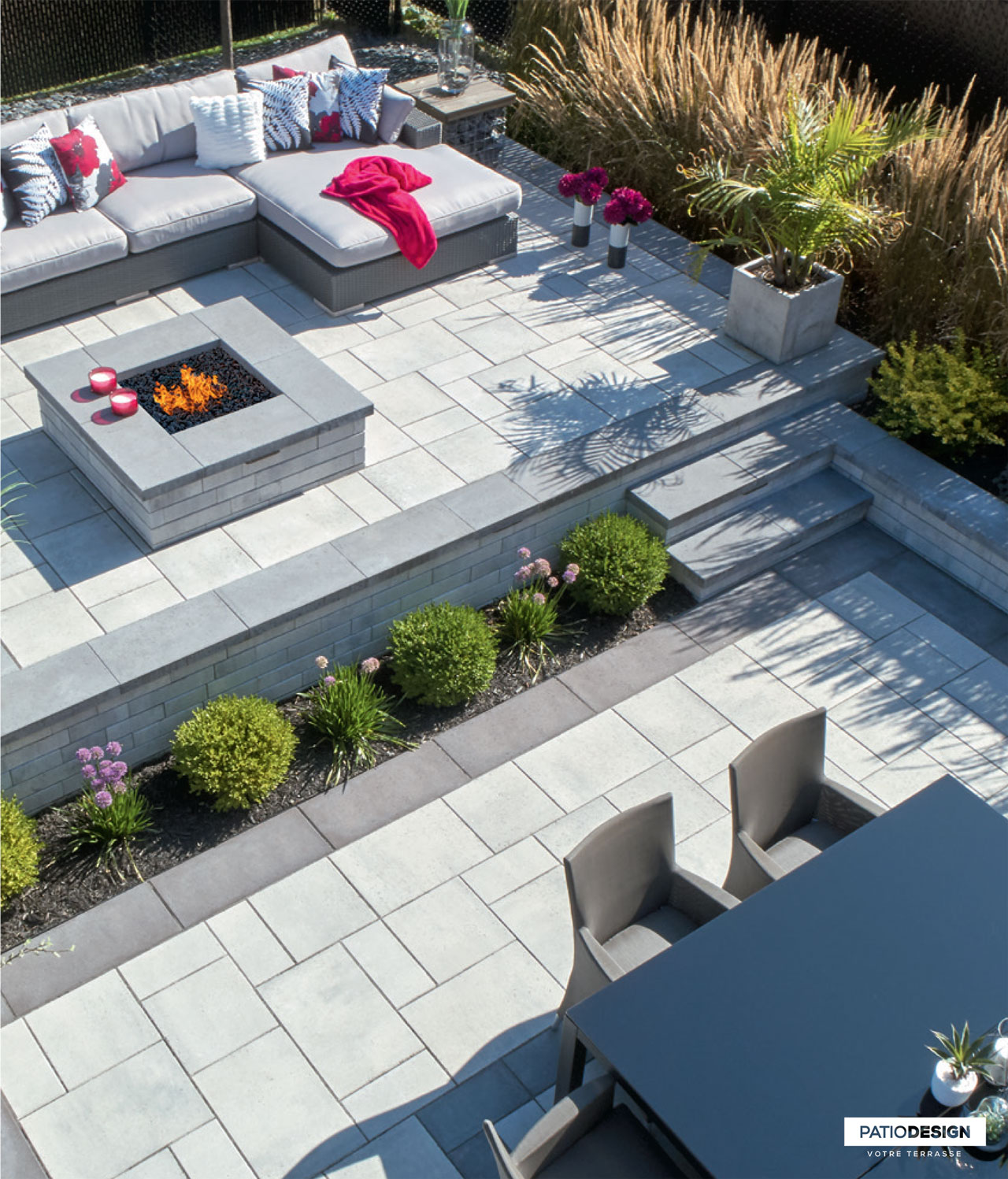 Pavé Permacon Dalles Melville 60, Dalles Cassara et Muret Melville Tandem par Patio Design inc.