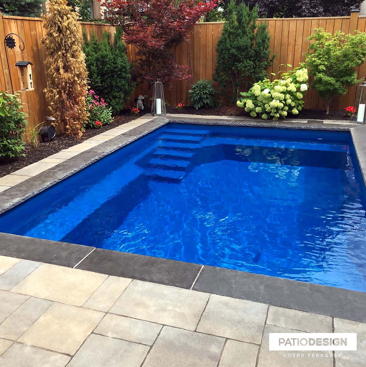 Inground Pool in Fiberglass by Patio Design inc.