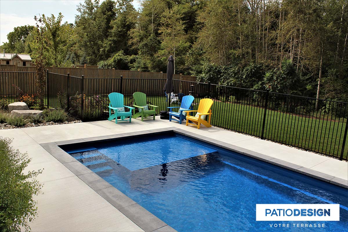 Inground Pool in Fiberglass by Patio Design inc.
