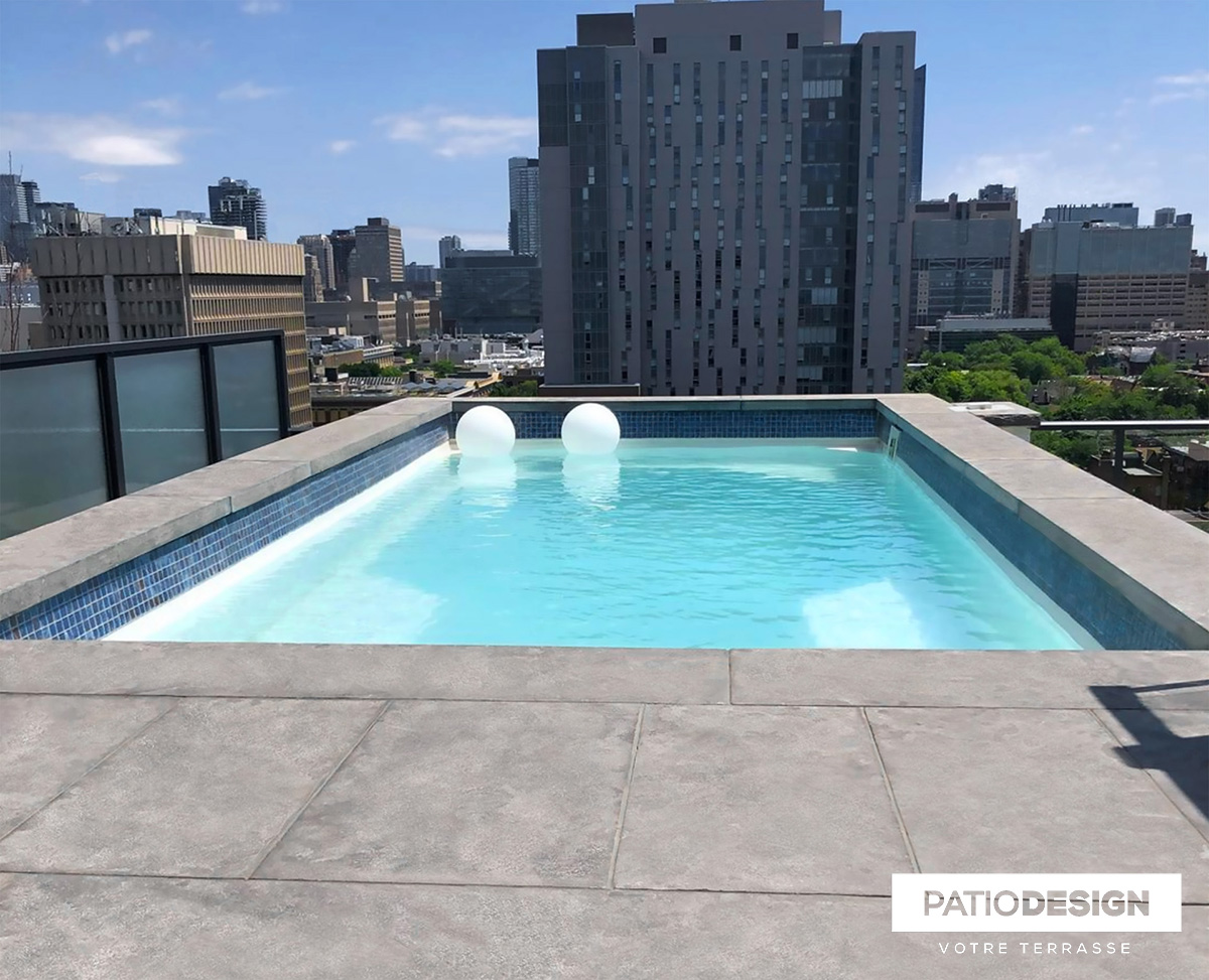 Inground Pool in Fiberglass by Patio Design inc.