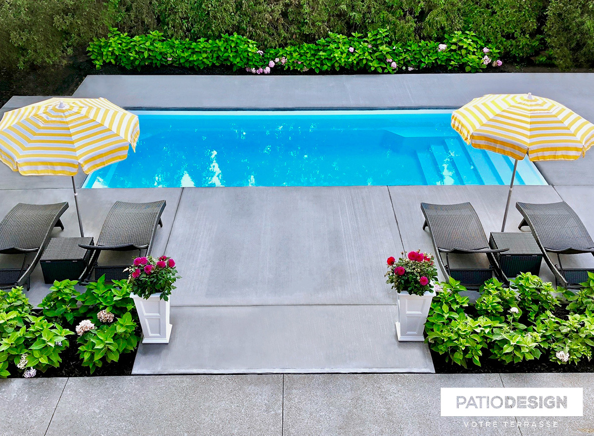 Inground Pool in Fiberglass by Patio Design inc.