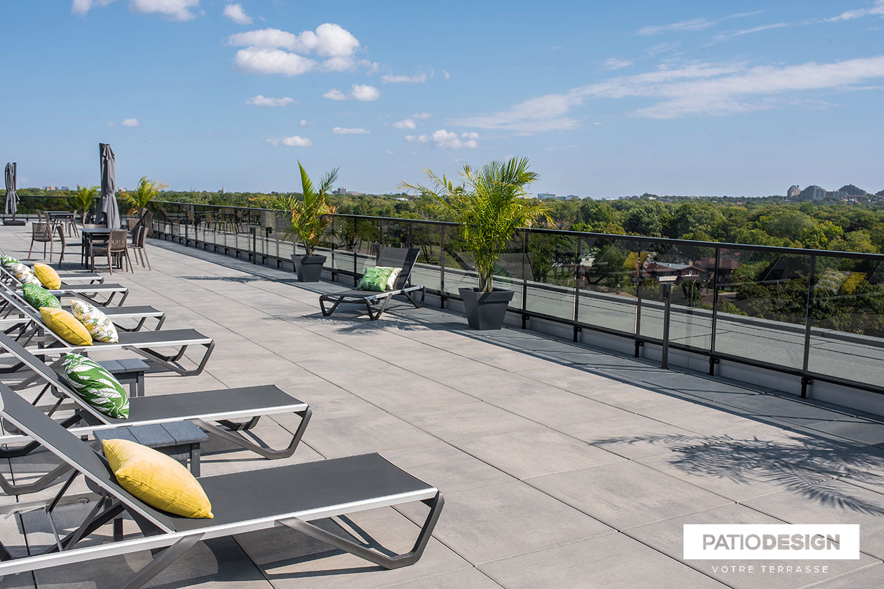 Rinox Pavers Proma Quadra, Charcoal by Patio Design inc.